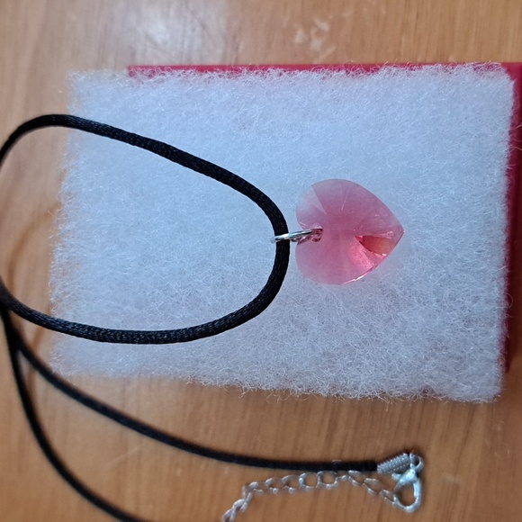 Candy Apple Crystal Heart Necklace - Picture 5 of 6